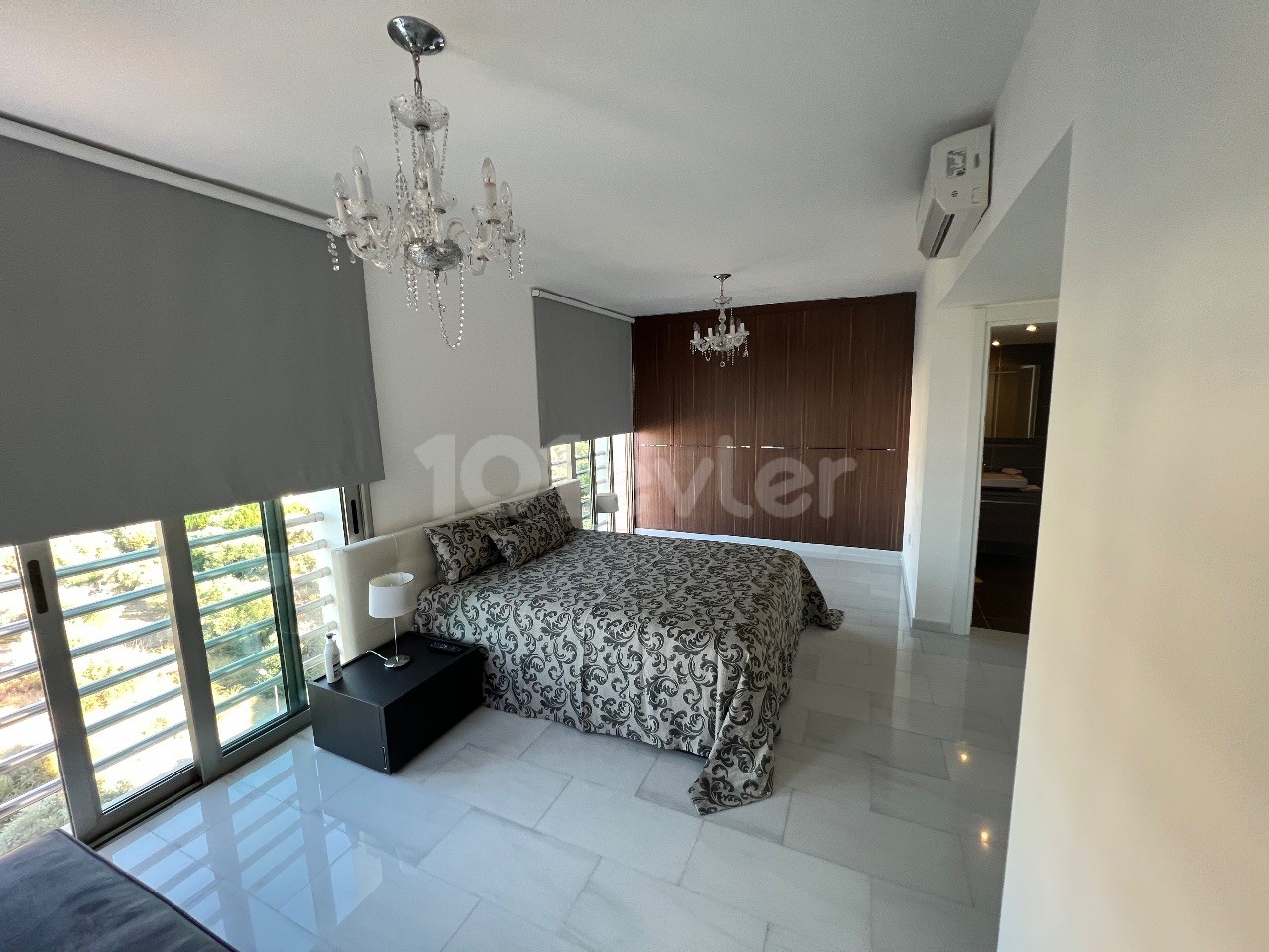 PRIVATE BUILT DUPLEX PENTHOUSE FLAT IN DOĞANKÖY IN A PRESTIGIOUS COMPLEX