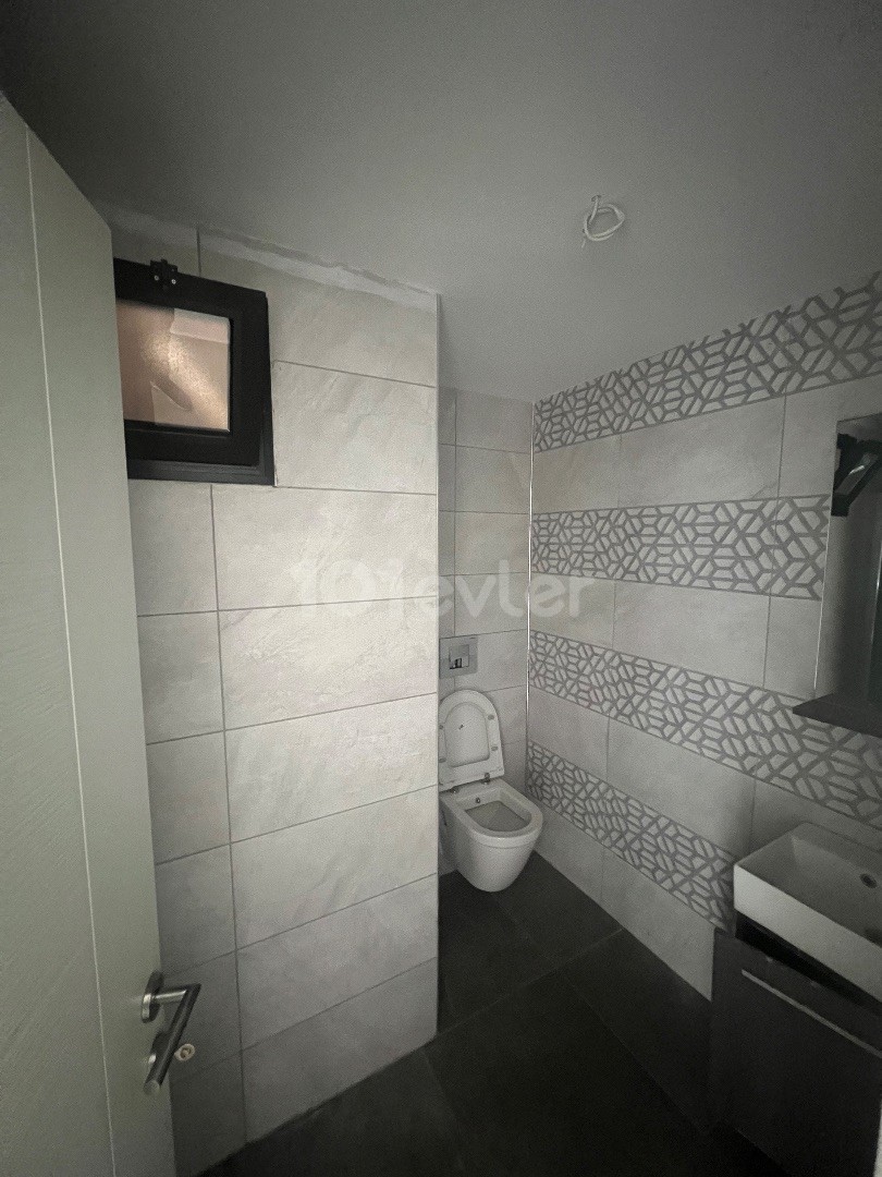 GİRNE MERKEZDE KİRALIK 3+1 DAİRE 