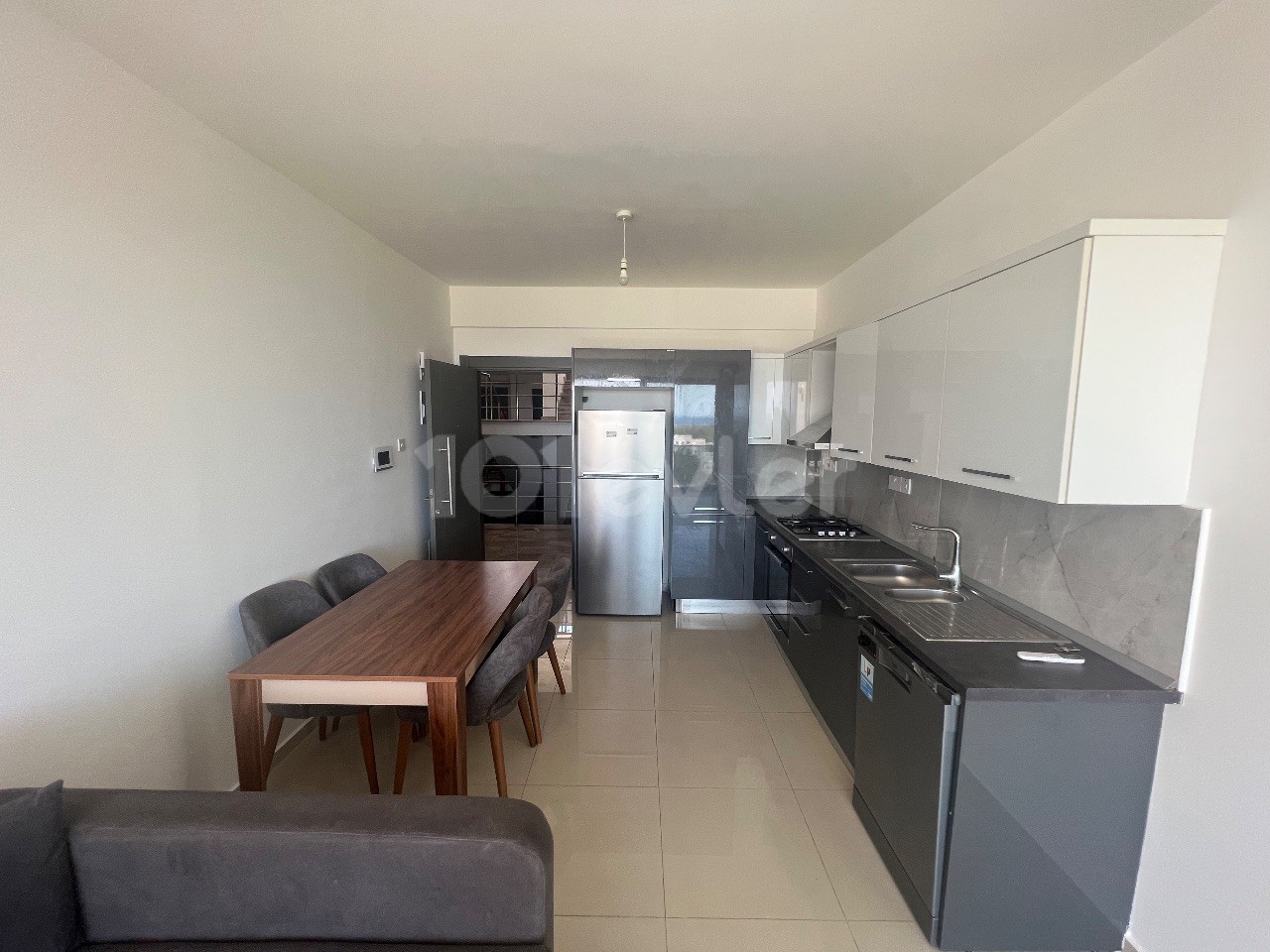 APARTMENT FOR RENT IN THE CENTER OF GUINEA 