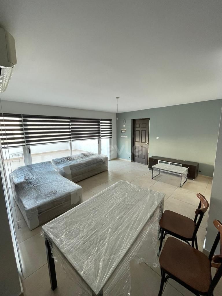 2+1 Penthouse zum Verkauf in Kyrenia Karakum