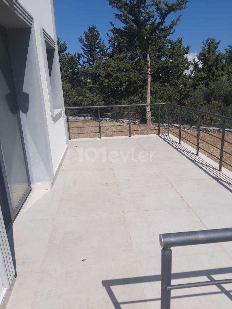 Alsancak' ta Satılık Villa 4+1