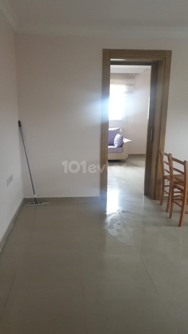 KYRENIA 2+1 For Rent Karaoglanoglu