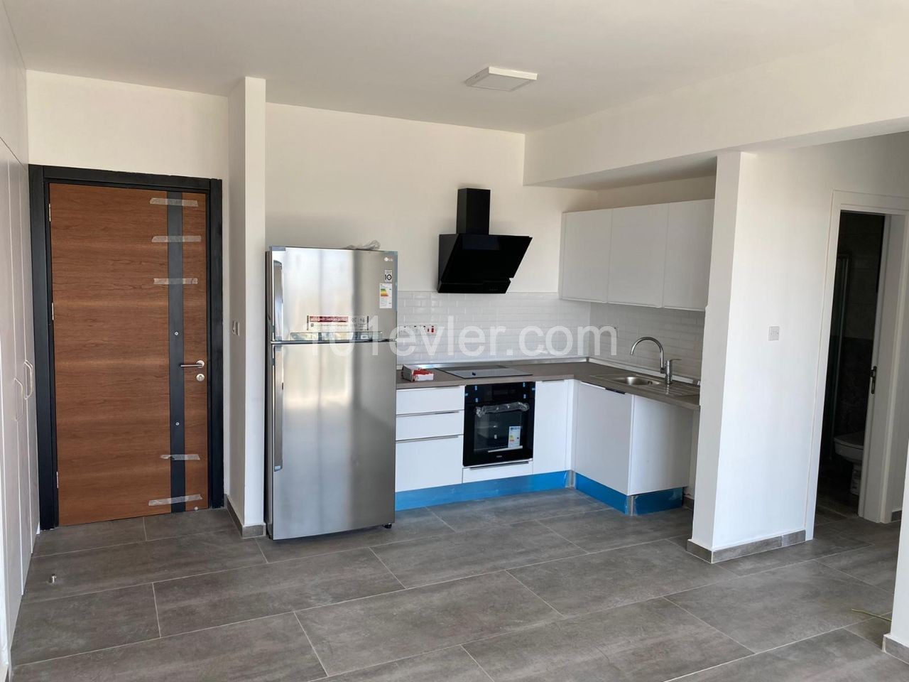 Flat For Sale in Yeni Boğaziçi, Famagusta