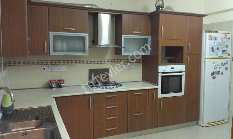 Flat To Rent in Küçük Kaymaklı, Nicosia