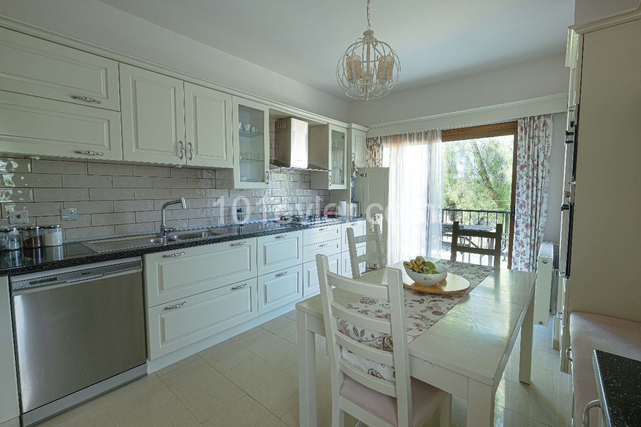 Villa For Sale in Zeytinlik, Kyrenia