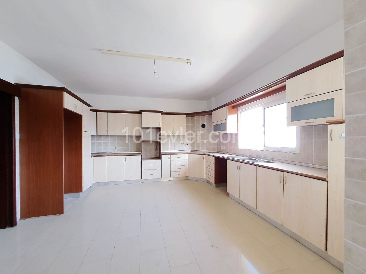 3 bedroom apartment for rent in Nicosia, Kucuk Kaymakli