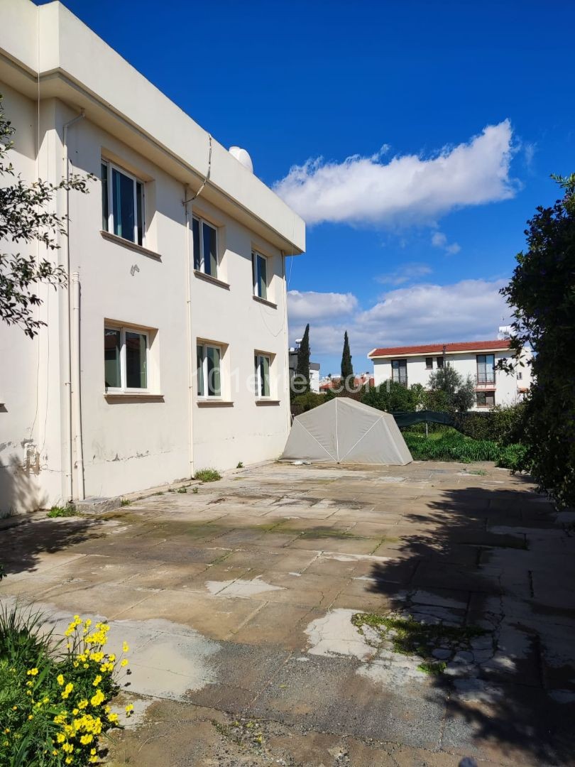 3+1 Wohnung Zu Verkaufen In Nikosia Kermiya ** 