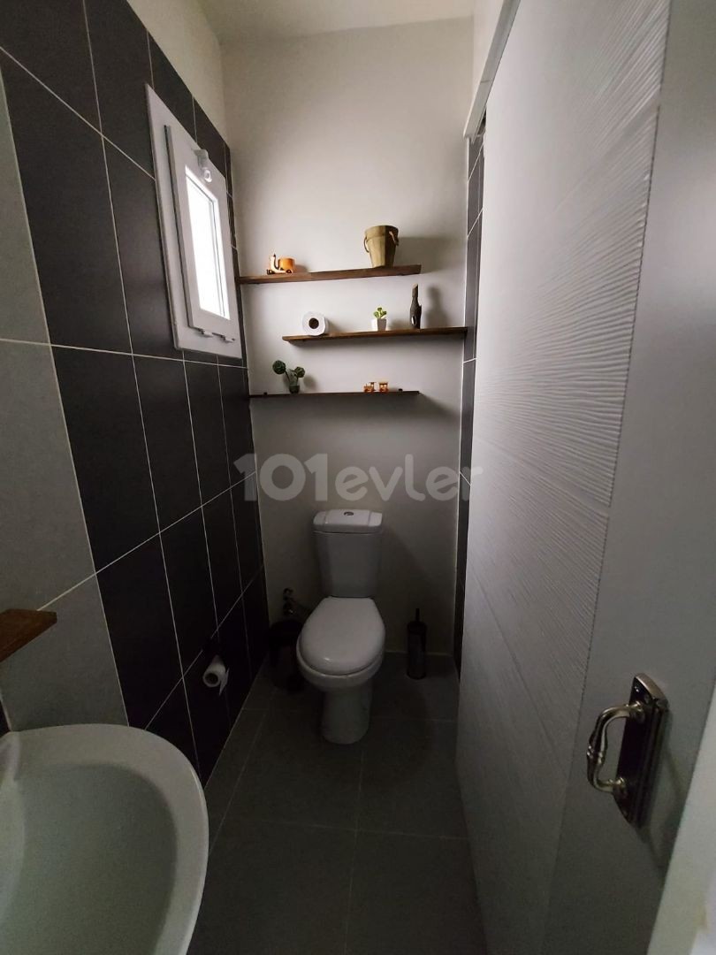 3+1 terraced apartment for sale in Hamitkoy ** 