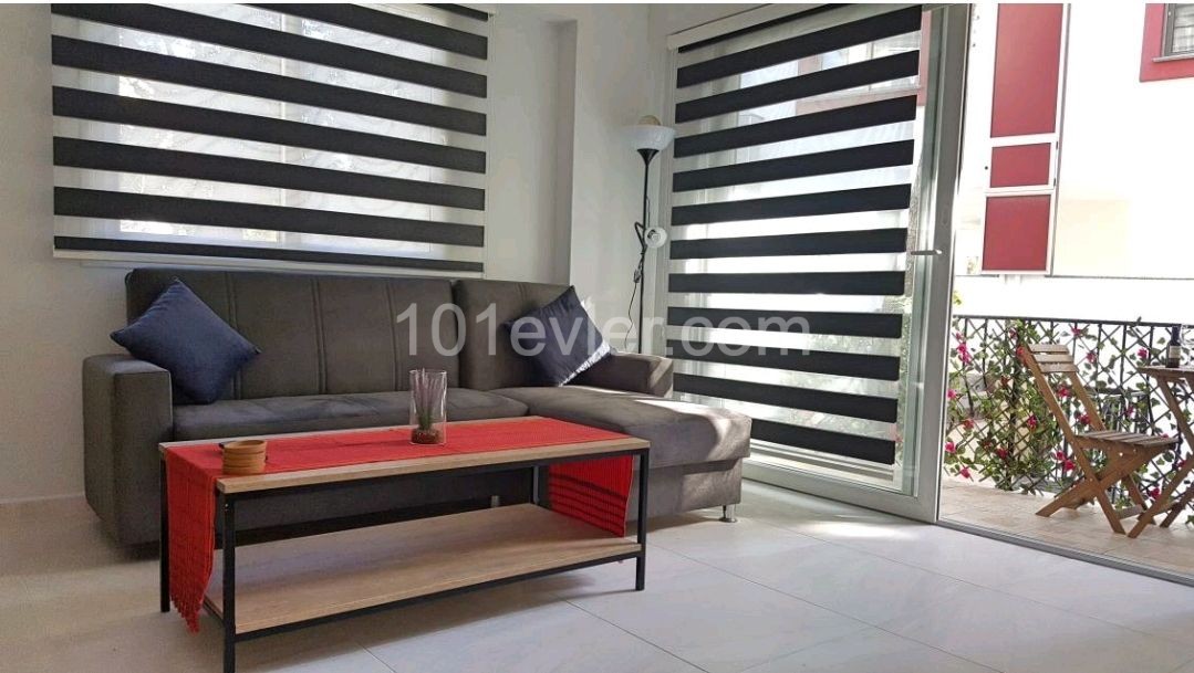 2+1 FLAT FOR SALE İN KYRENİA CİTY CENTER