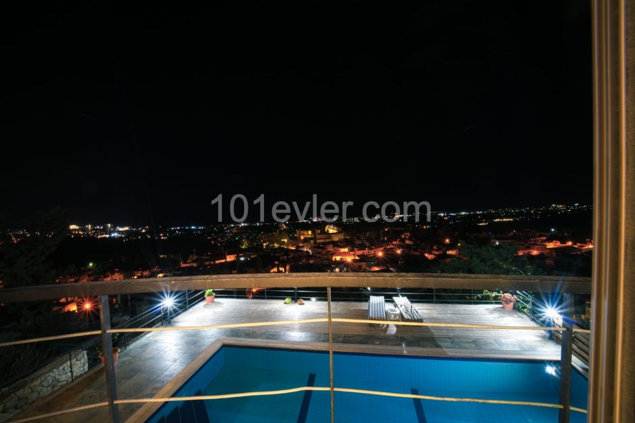 Villa To Rent in Bellapais, Kyrenia