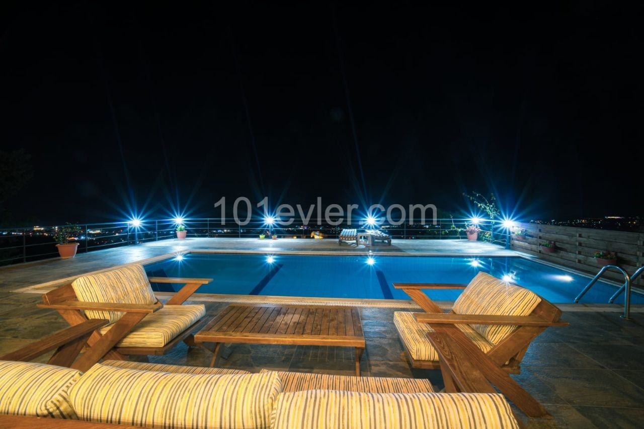 Villa To Rent in Bellapais, Kyrenia