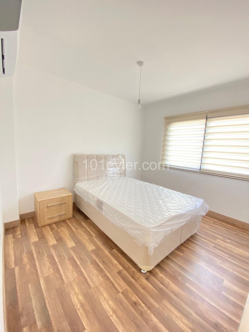 2+1 WOHNUNG ZU VERMIETEN IN ZYPERN KYRENIA ZENTRUM ** 