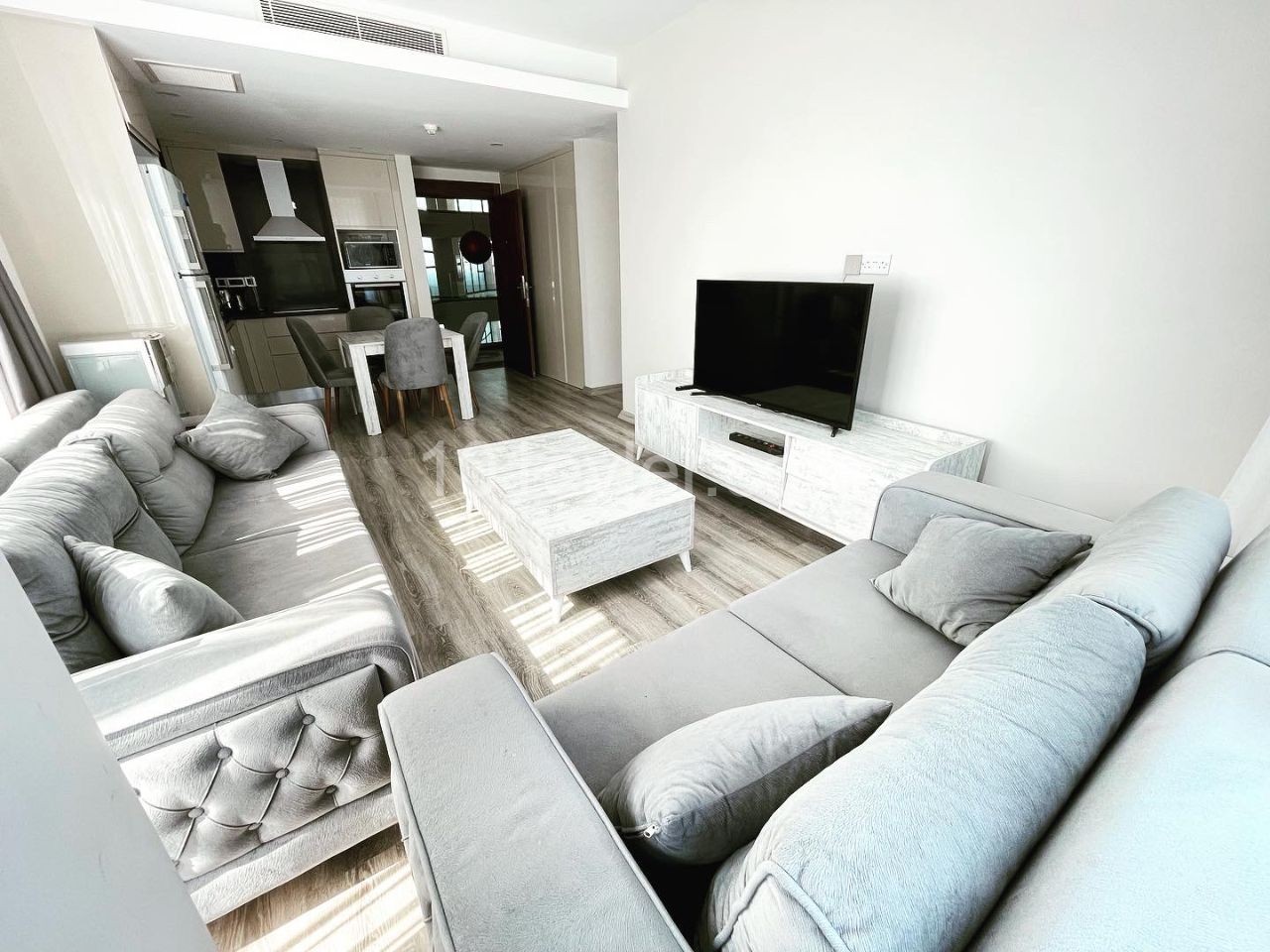 Flat To Rent in Girne Merkez, Kyrenia