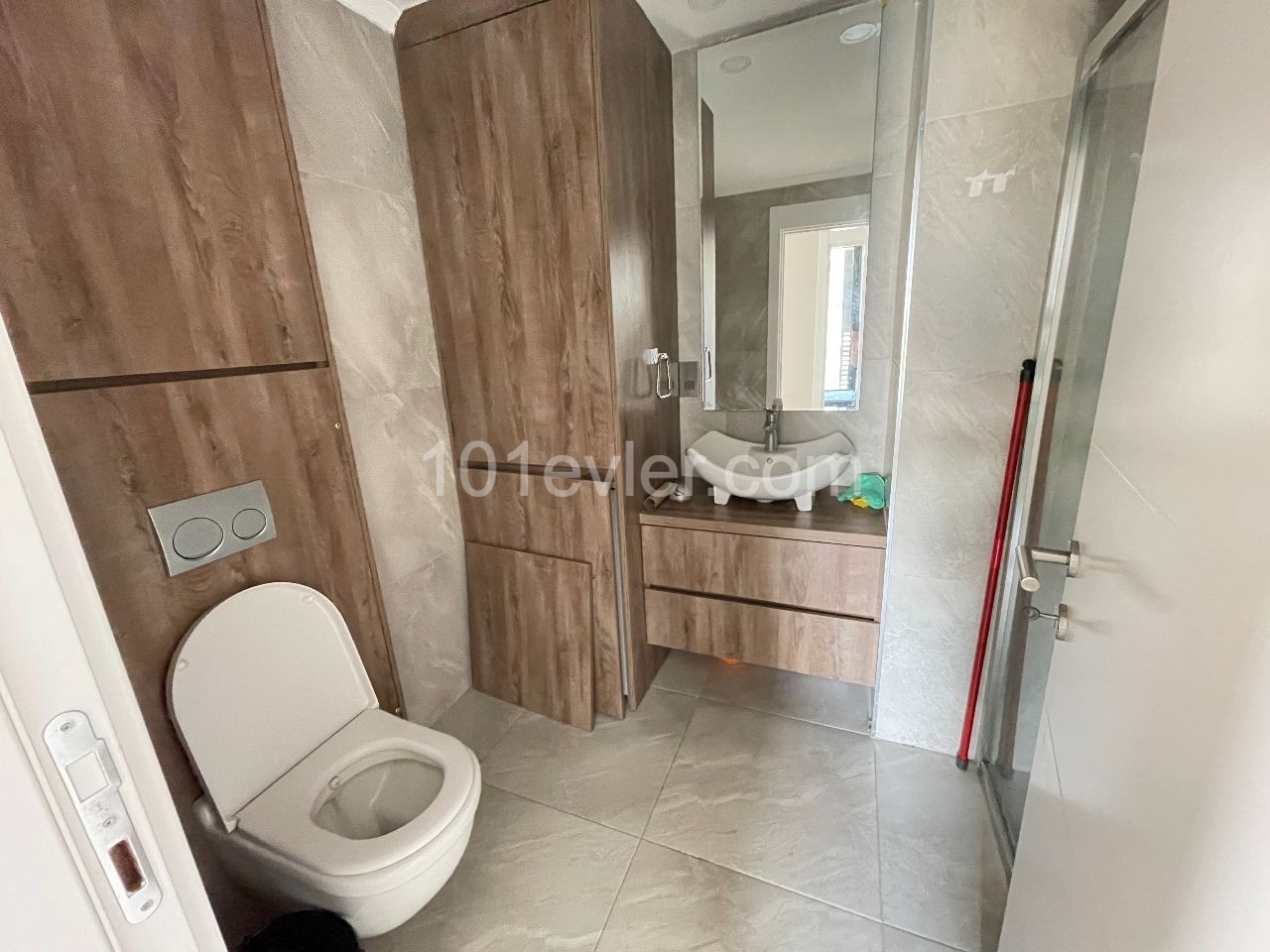 Flat To Rent in Girne Merkez, Kyrenia