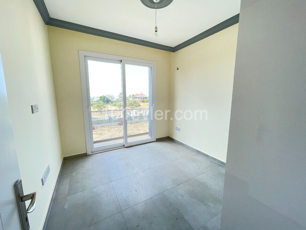 2+1 APARTMENT FOR SALE IN ALSANCAK DISTRICT OF KYRENIA, CYPRUS ** 