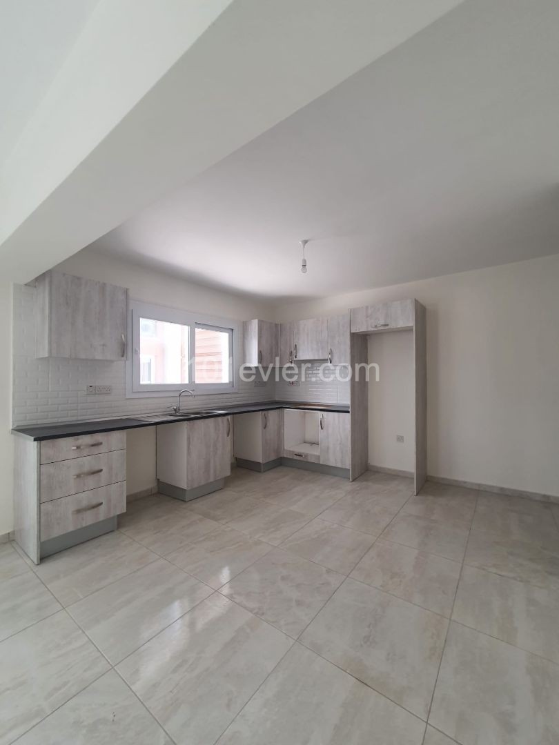 1+ 1 APARTMENT FOR SALE IN KYRENIA CENTRAL CYPRUS ** 