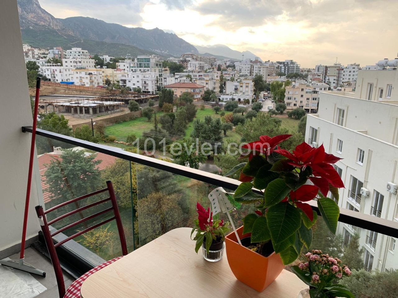 3+1 FLAT FOR SALE IN THE CENTER OF CYPRUS KYRENIA ** 