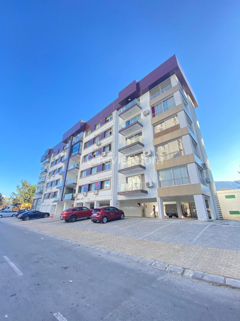 3+1 FLAT FOR SALE IN CYPRUS GIRNE CENTER ** 