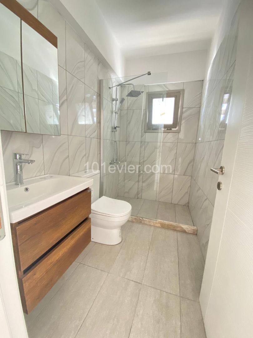 3+1 FLAT FOR SALE IN CYPRUS GIRNE CENTER ** 