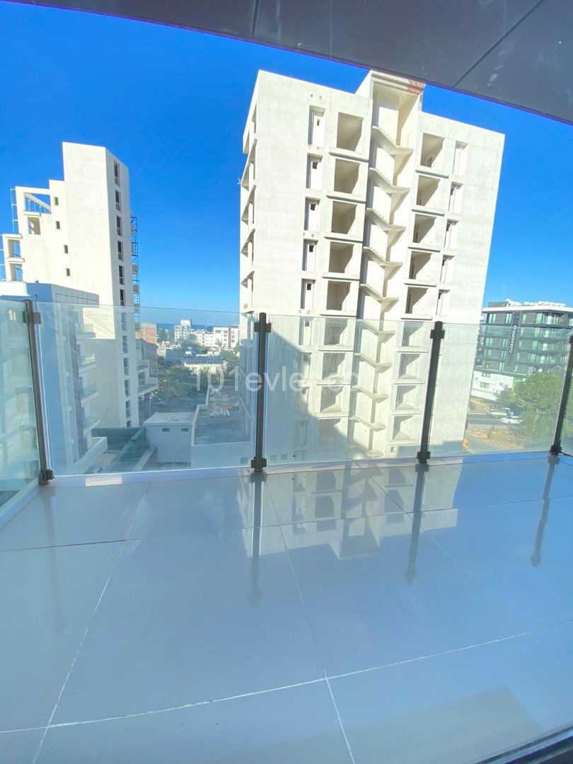 3+1 FLAT FOR SALE IN CYPRUS GIRNE CENTER ** 