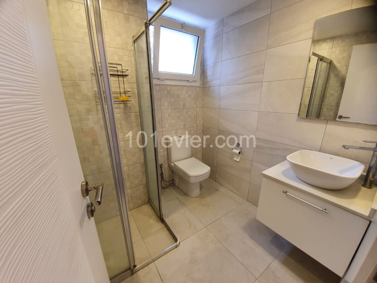 Flat To Rent in Girne Merkez, Kyrenia