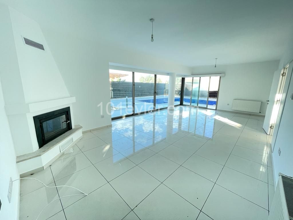 Villa For Sale in Çatalköy, Kyrenia