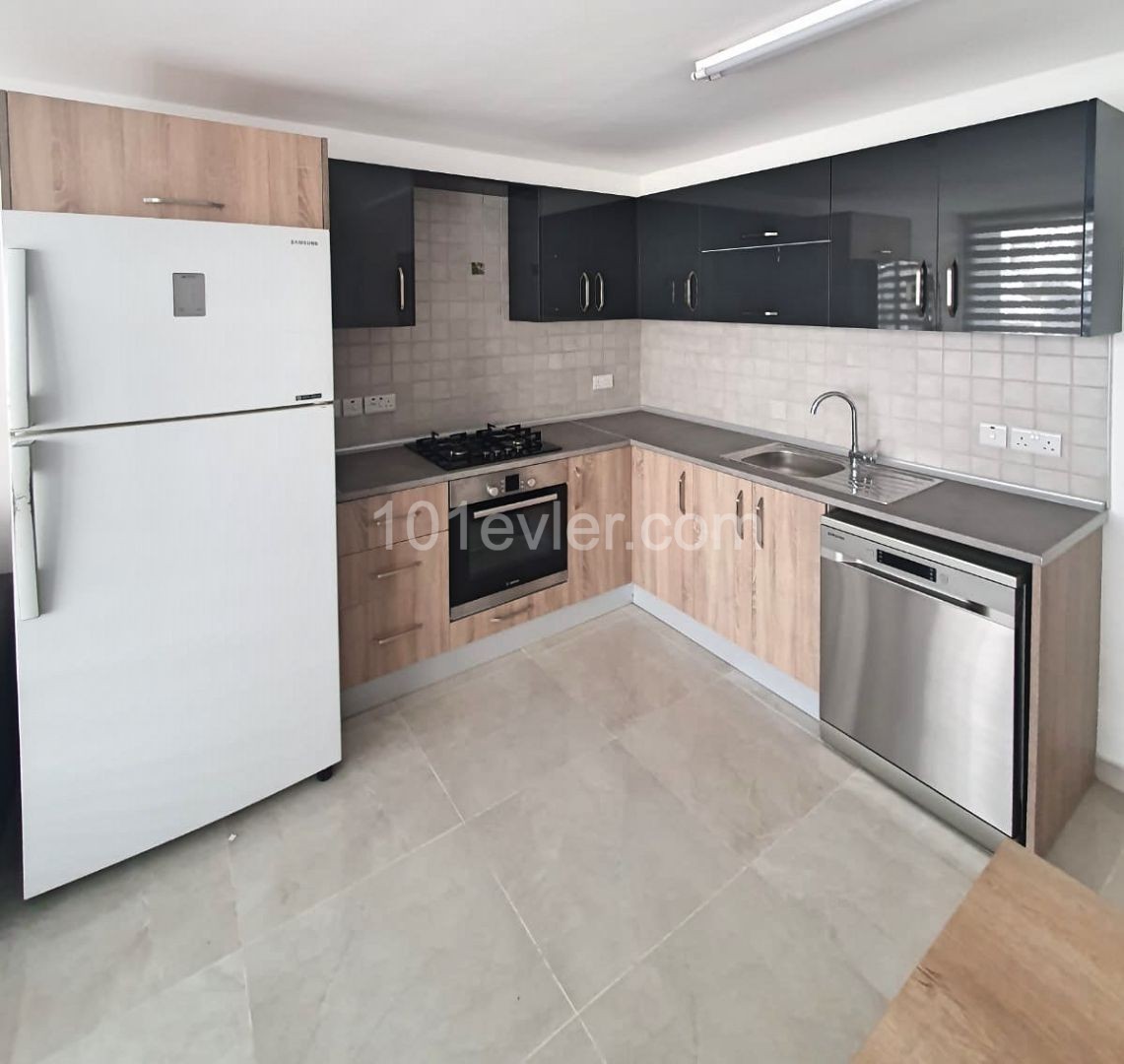 Flat To Rent in Girne Merkez, Kyrenia