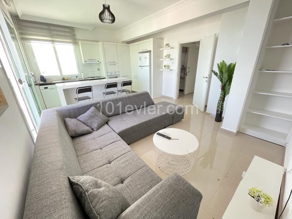 2 + 1 PENTHOUSE ZU VERMIETEN IN ZYPERN KYRENIA ZENTRUM ** 