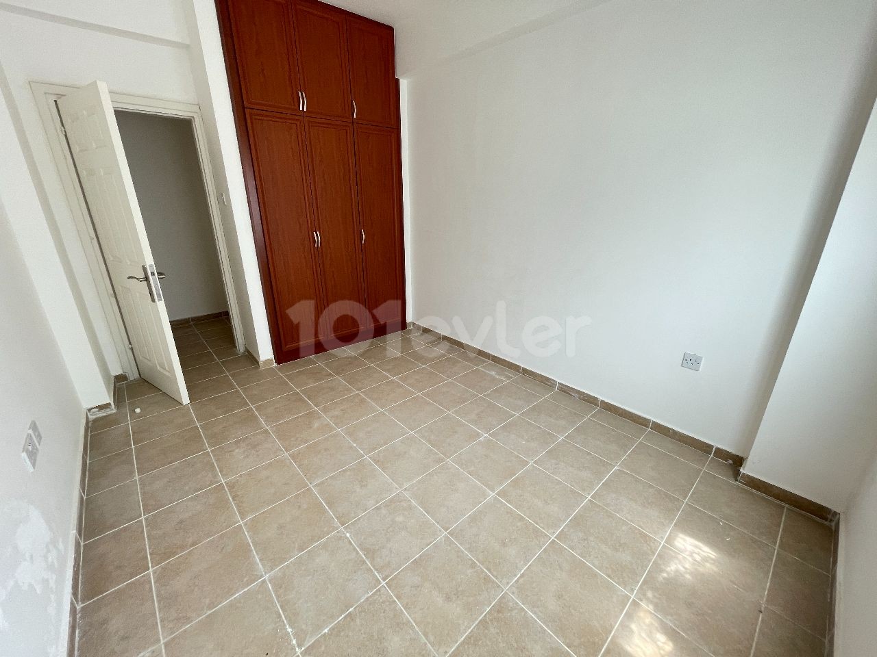 KIBRIS GİRNE ALSANCAK BÖLGESİNDE 3+1 SATILIK DAİRE