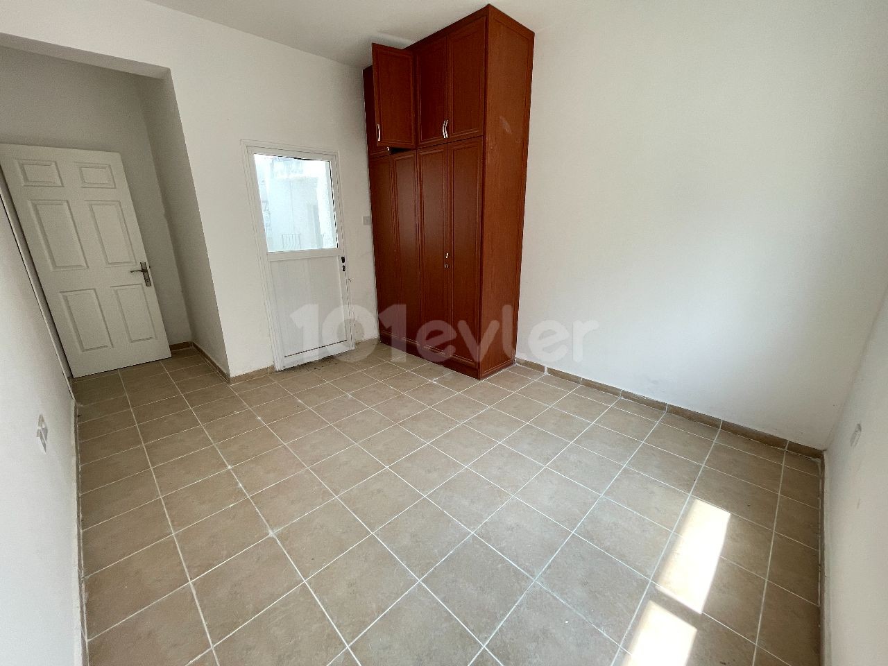 KIBRIS GİRNE ALSANCAK BÖLGESİNDE 3+1 SATILIK DAİRE