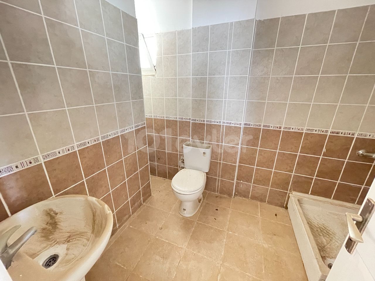 KIBRIS GİRNE ALSANCAK BÖLGESİNDE 3+1 SATILIK DAİRE