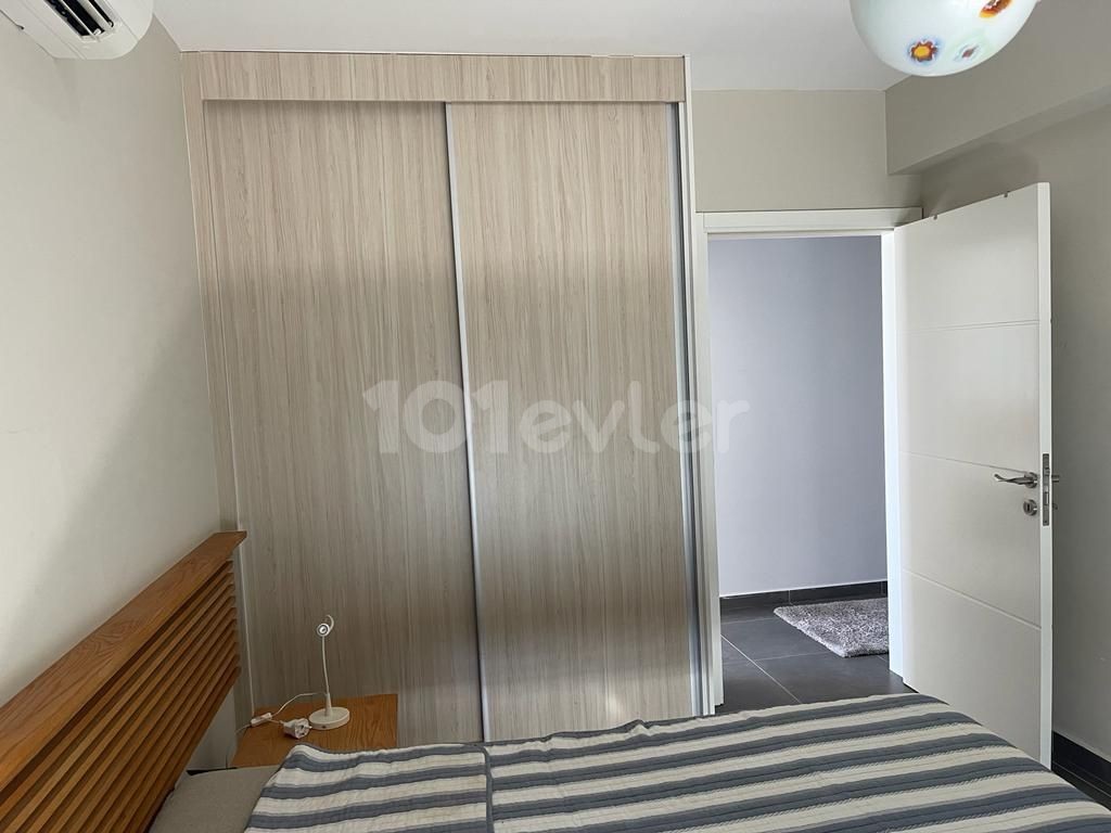 3 + 1 PENTHOUSE ZU VERKAUFEN IN ZYPERN KYRENIA ZENTRUM ** 