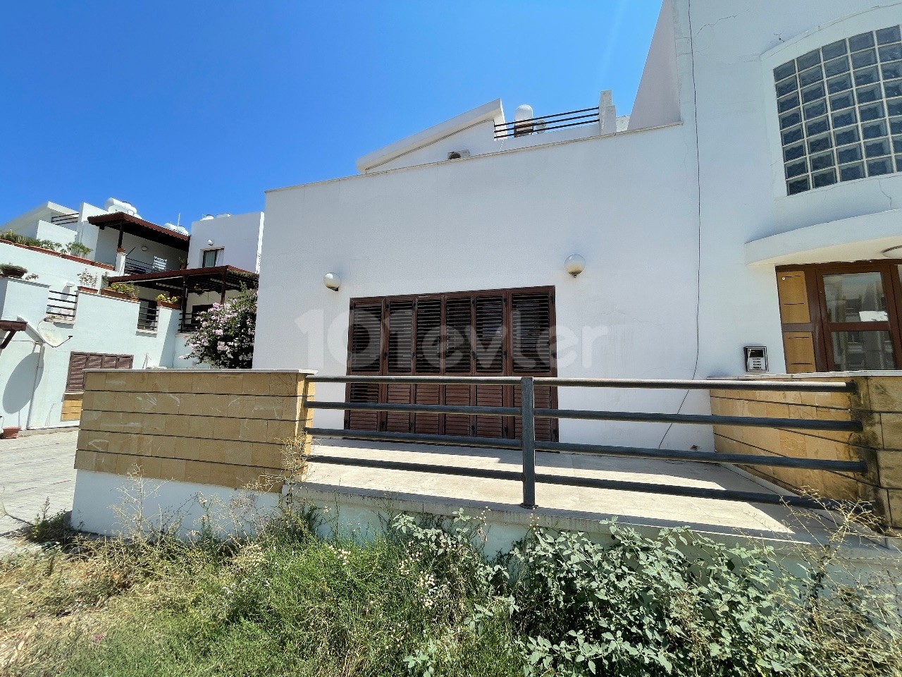 CYPRUS KYRENIA 3 + 1 RENTAL OFFICE IN THE CENTER ** 