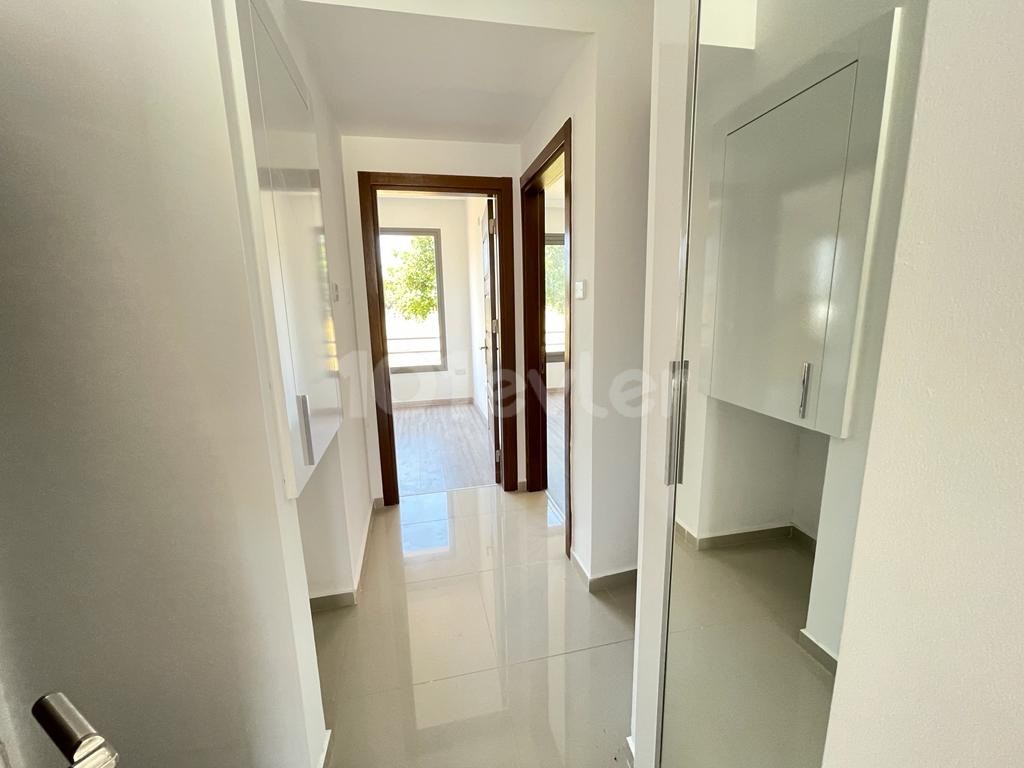 Flat To Rent in Alsancak, Kyrenia