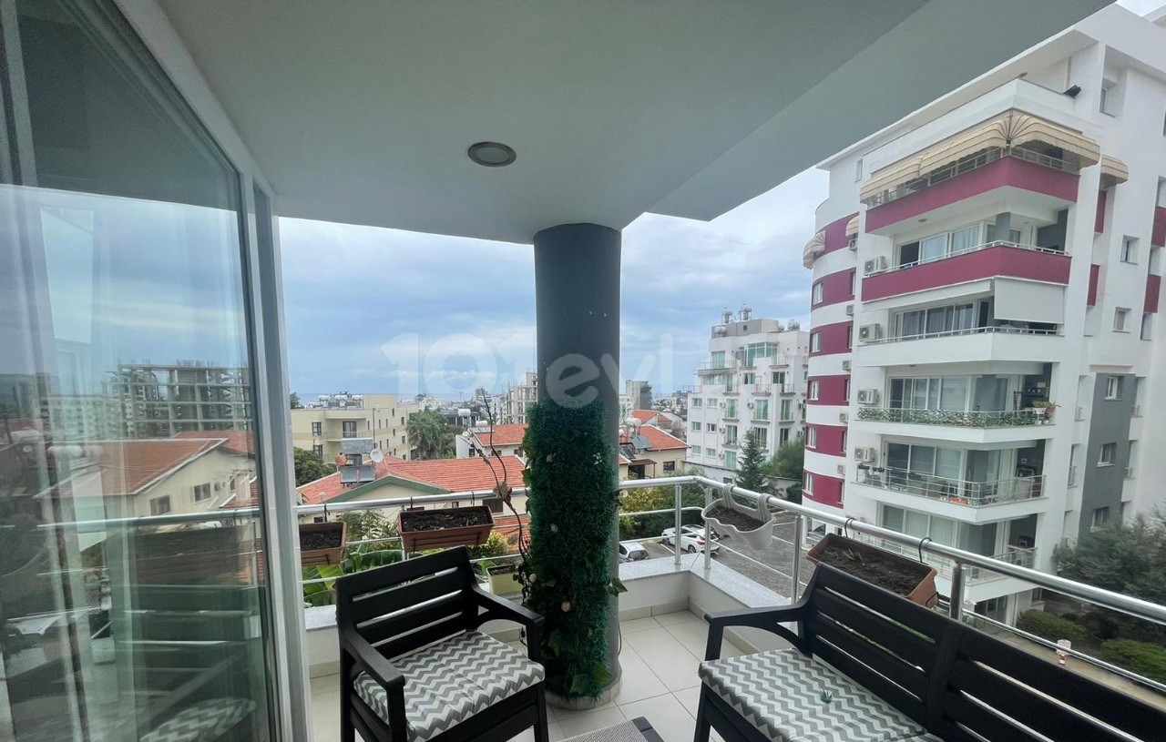 Flat For Sale in Girne Merkez, Kyrenia