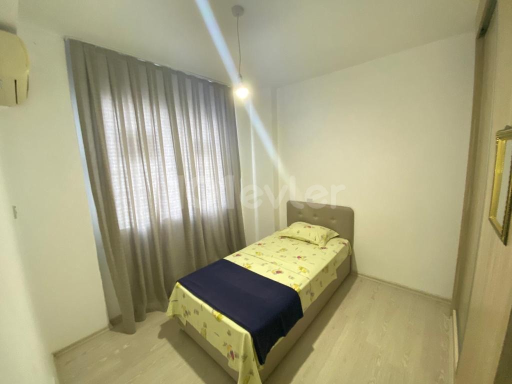 Flat To Rent in Girne Merkez, Kyrenia