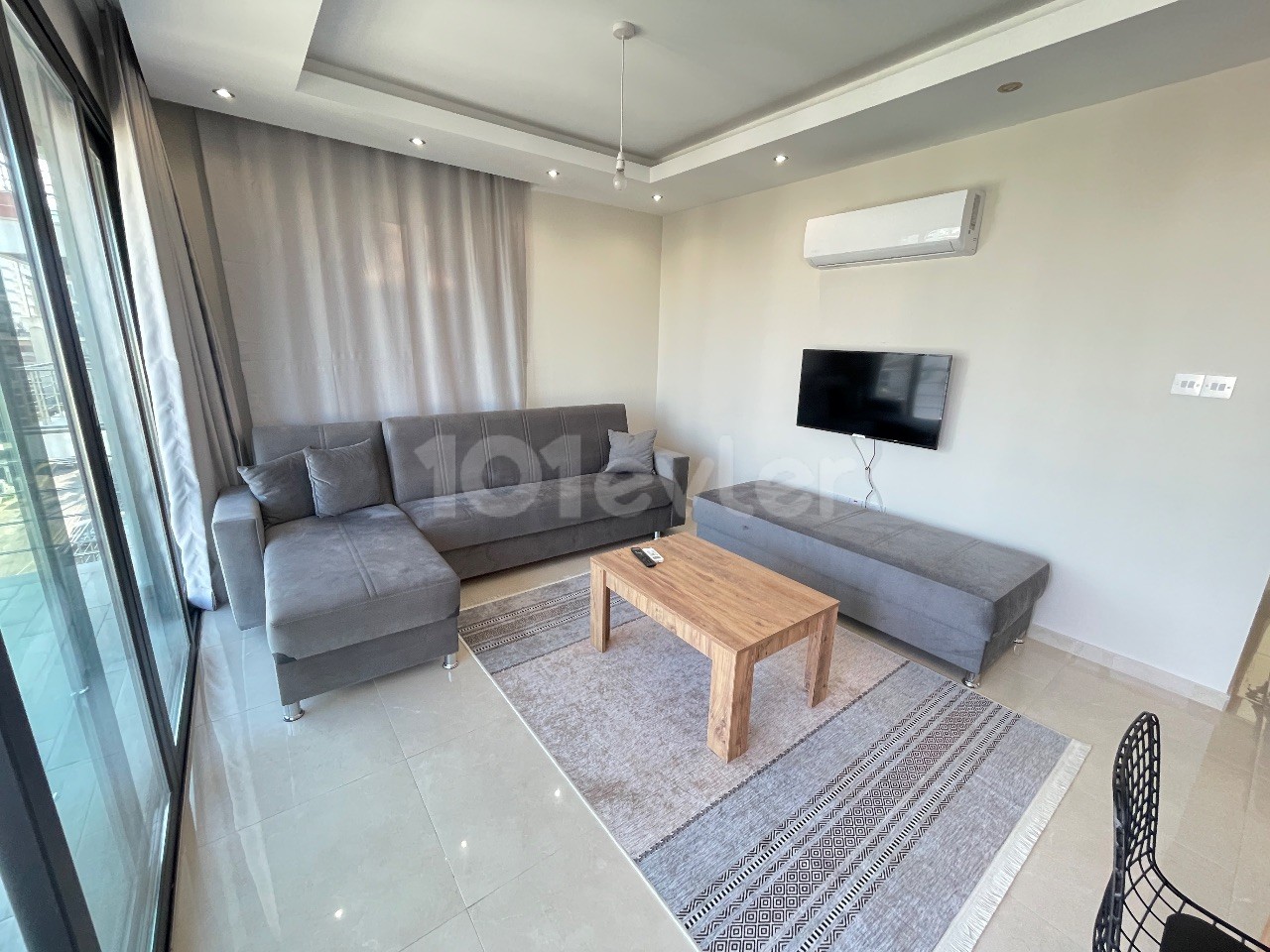 2+1 APARTMENT FOR RENT IN THE CENTER OF CYPRUS GİRNE