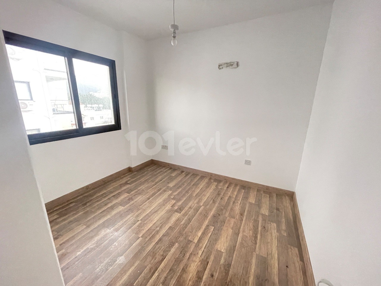 Flat For Sale in Girne Merkez, Kyrenia