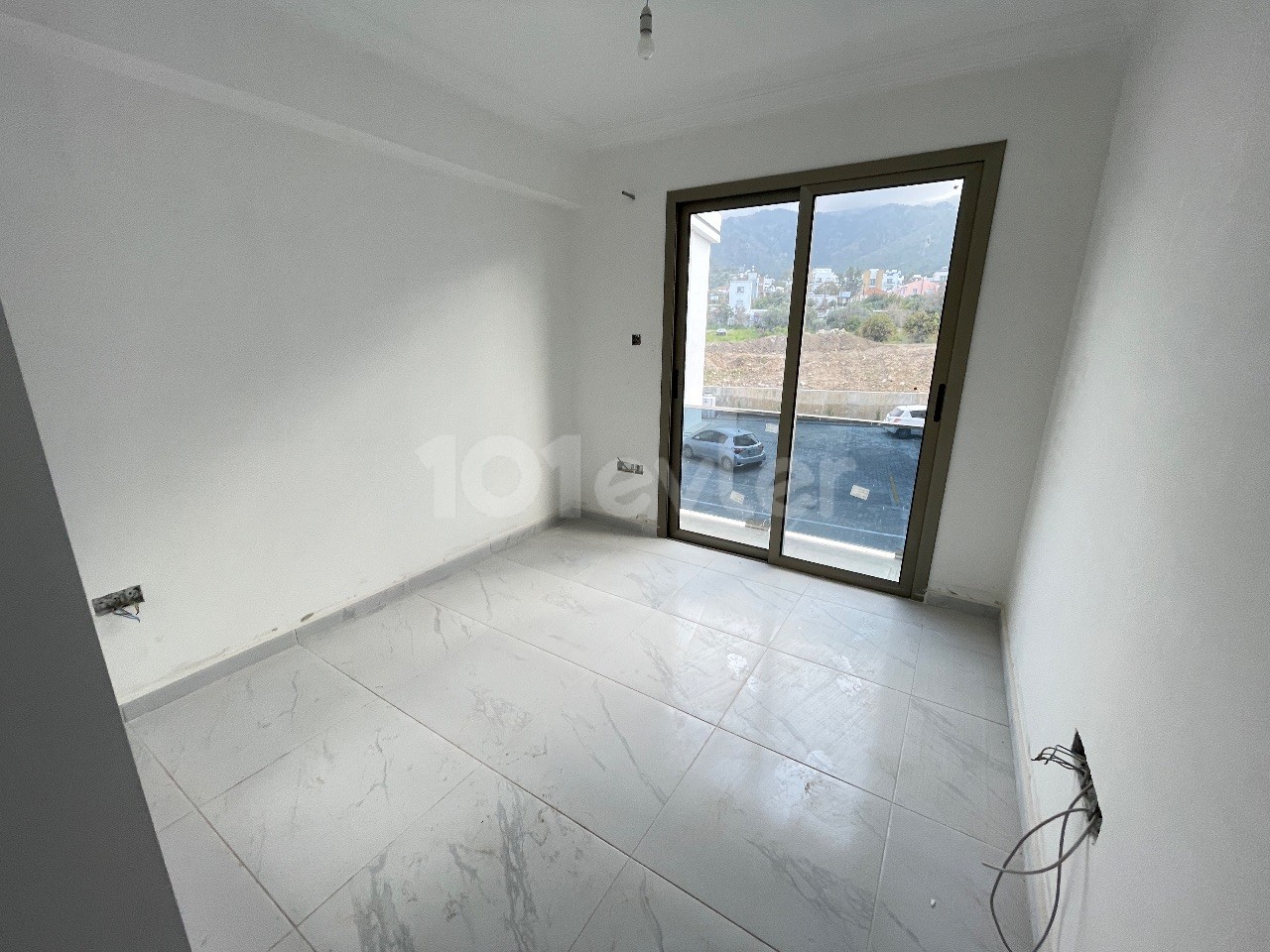 KIBRIS GİRNE ALSANCAK BÖLGESİNDE 2+1 SATILIK DAİRE