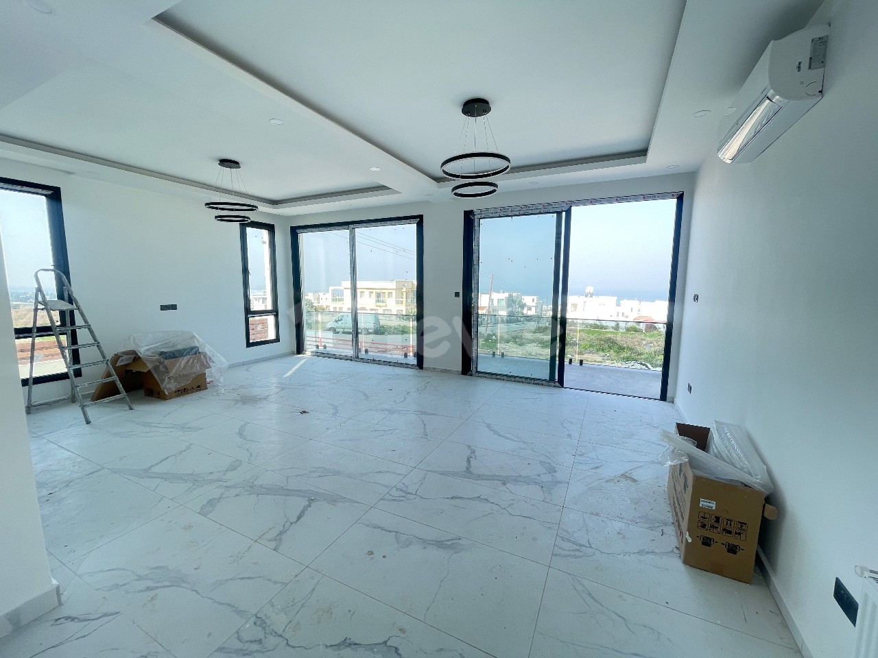 4+1 VILLA FOR SALE IN CYPRUS GİRNE ÇATALKOY REGION