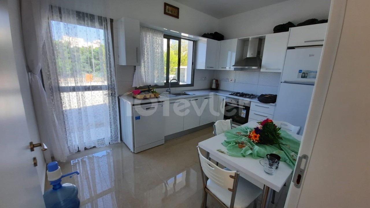 2+1 APARTMENT FOR SALE IN CYPRUS GİRNE ALSANCAK REGION