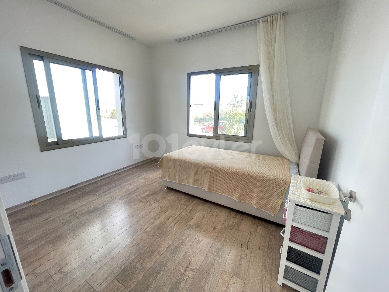 2+1 WOHNUNG ZU VERKAUFEN IN ZYPERN GİRNE ALSANCAK REGION