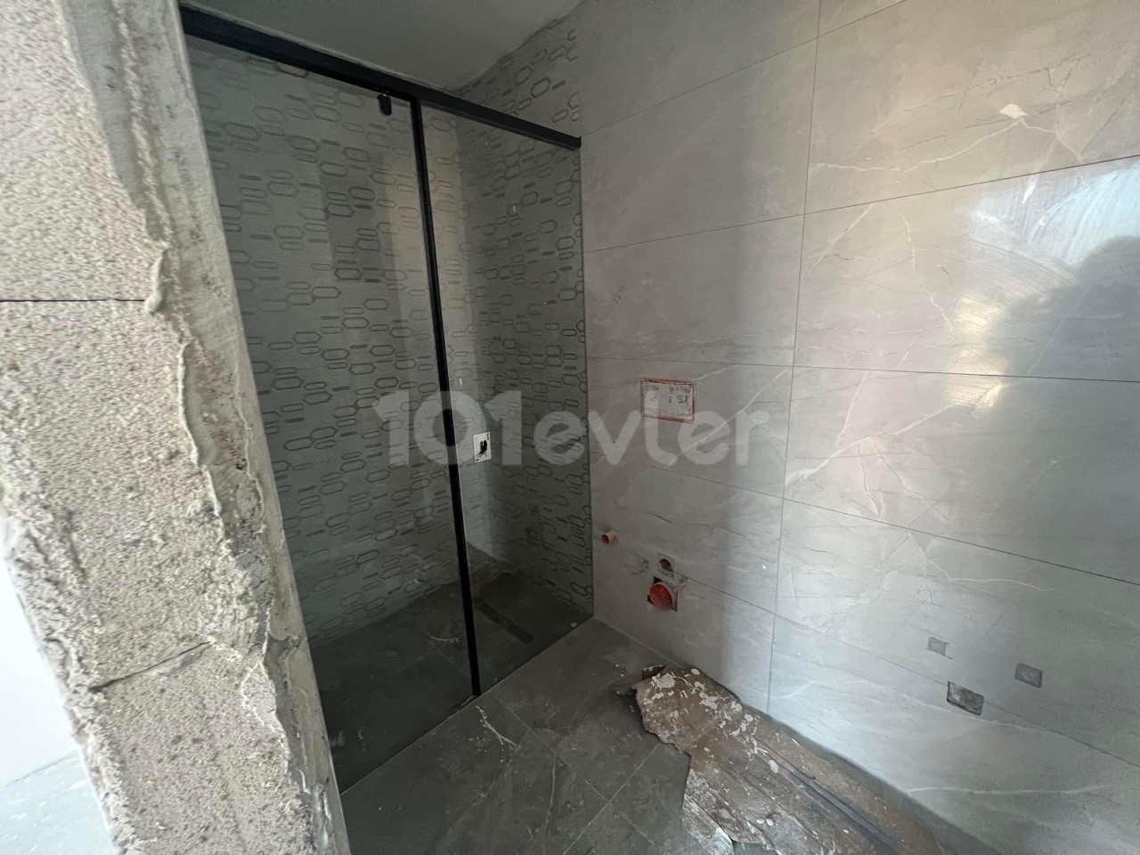 3+1 APARTMENT FOR SALE IN THE CENTER OF CYPRUS GİRNE 