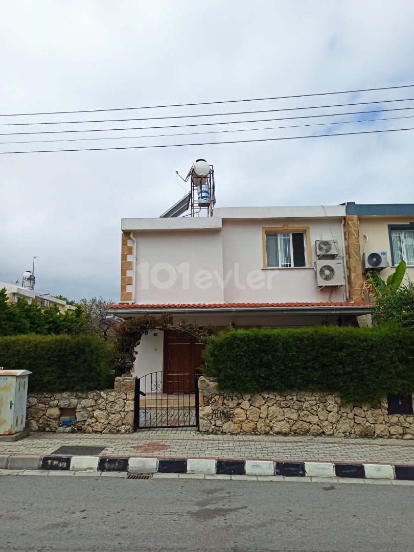 3+1 VILLA FOR SALE IN CYPRUS KYRENIA ALSANCAK REGION