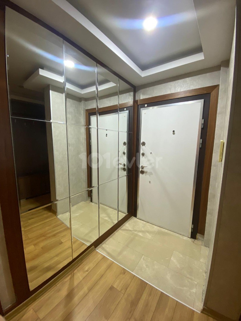 KIBRIS GİRNE MERKEZDE 3+1 SATILIK PENTHOUSE 