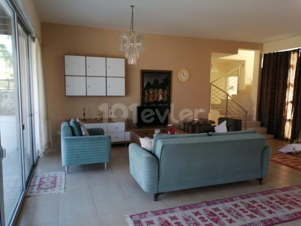 3+1 VILLA FOR SALE IN CYPRUS KYRENIA ESENTEPE REGION