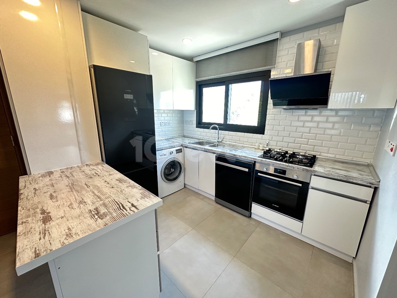 KIBRIS GİRNE ALSANCAK BÖLGESİNDE 2+1 KİRALIK DAİRE