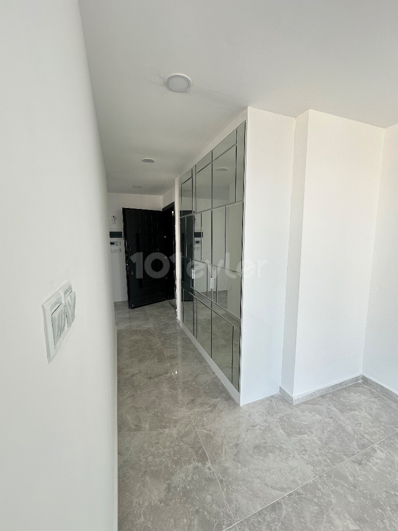 2+1 FLAT FOR SALE IN CYPRUS KYRENIA CENTER