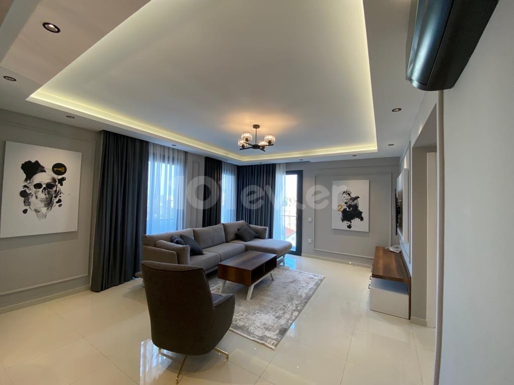 2+1 FLAT FOR SALE IN CYPRUS KYRENIA CENTER