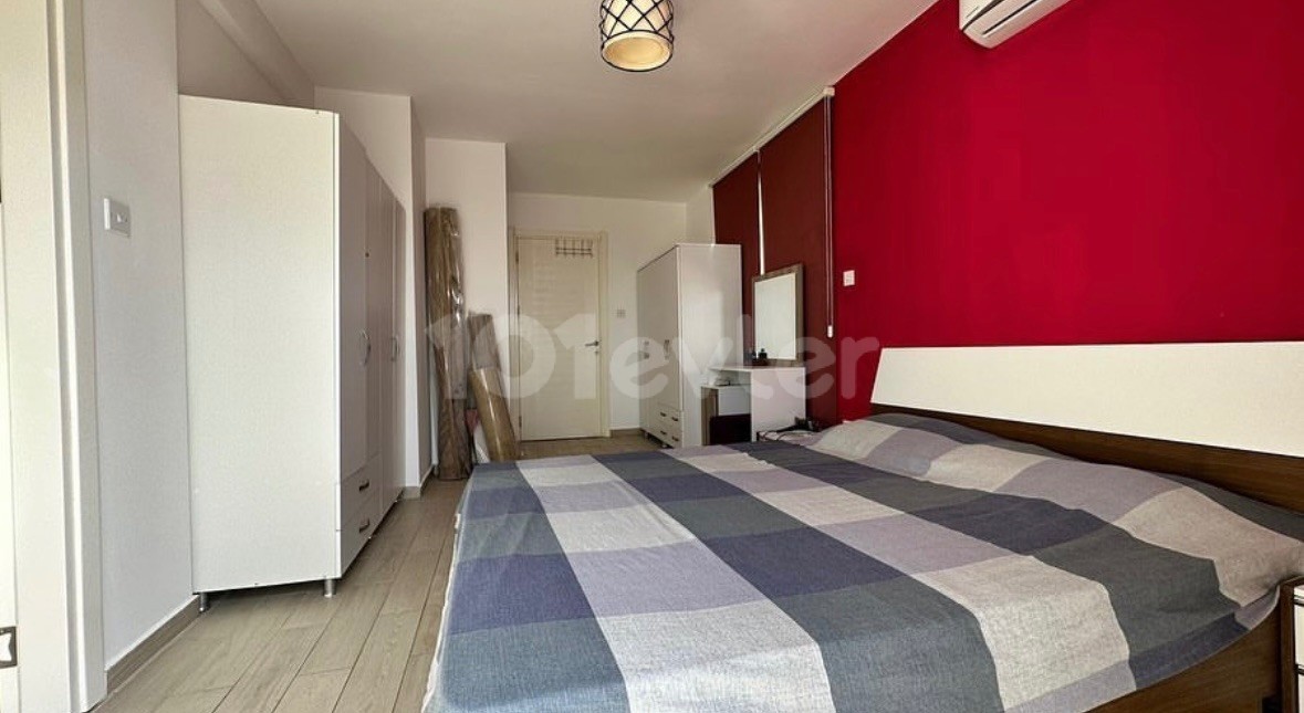 1+1 PENTHOUSE ZUM VERKAUF IN ZYPERN KYRENIA CENTER